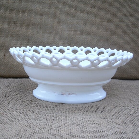 Vintage Westmoreland Lace Top Milk Glass Dish Base - Picture 1 of 16